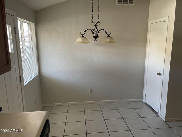 5124 W WILLOW Avenue, Glendale, AZ 85304