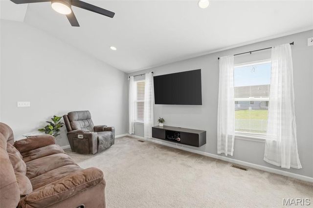 128 Champions Lane, Wentzville, MO 63385
