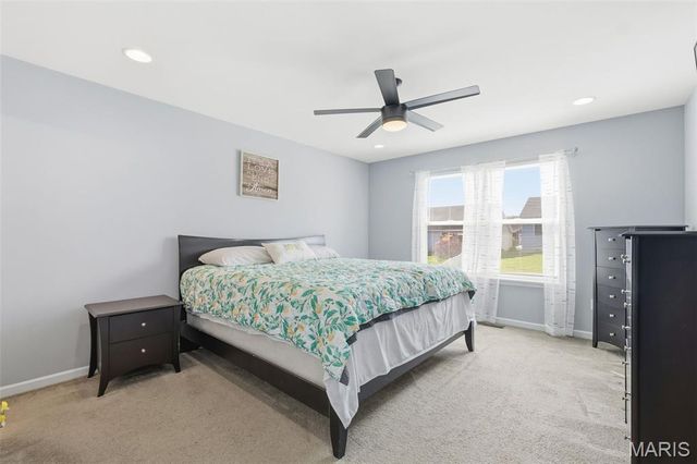 128 Champions Lane, Wentzville, MO 63385