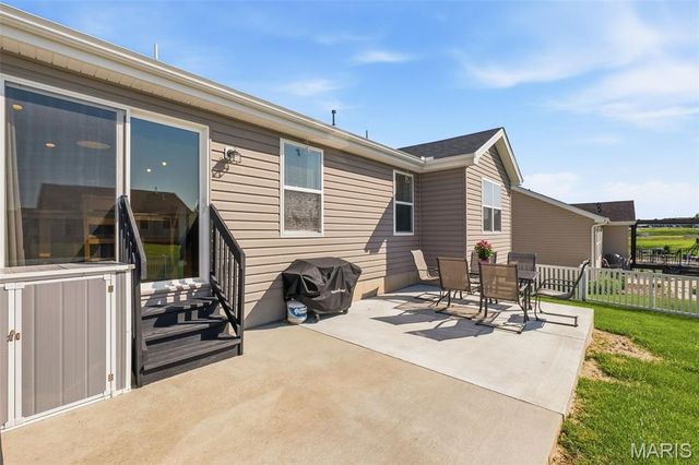 128 Champions Lane, Wentzville, MO 63385