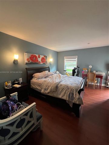 8335 SW 72nd Ave 212D, Miami, FL 33143