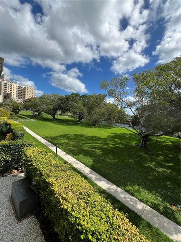 8335 SW 72nd Ave 212D, Miami, FL 33143