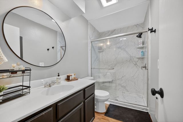 259 52nd Street, West Des Moines, IA 50265