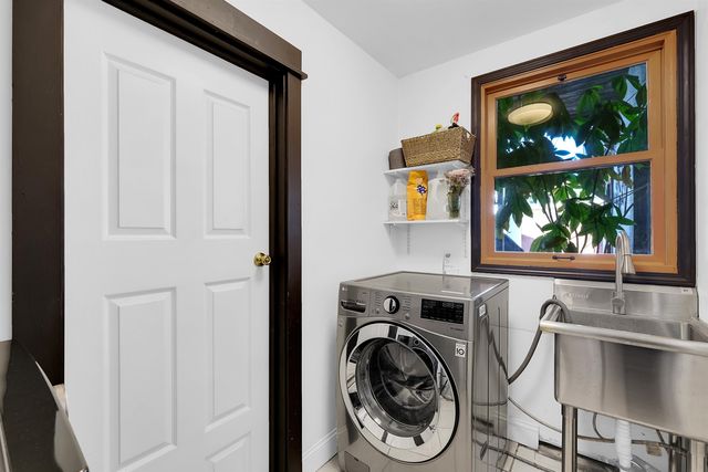 890 Linwood Way, San Leandro, CA 94577