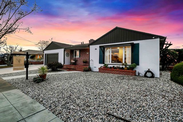 890 Linwood Way, San Leandro, CA 94577