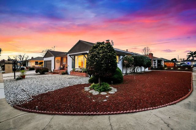 890 Linwood Way, San Leandro, CA 94577