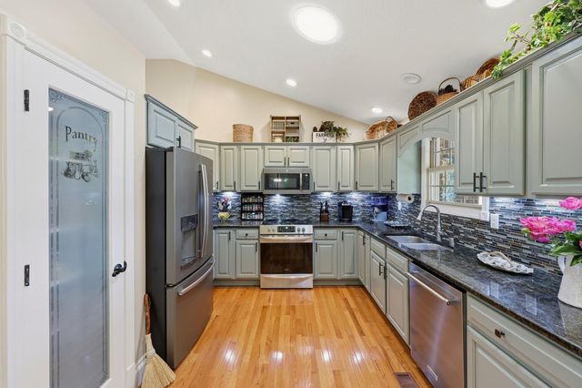156 Callies Way, Berea, KY 40403