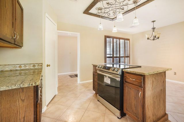 3203 Silver Falls Drive, Houston, TX 77339