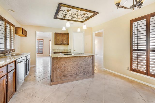 3203 Silver Falls Drive, Houston, TX 77339