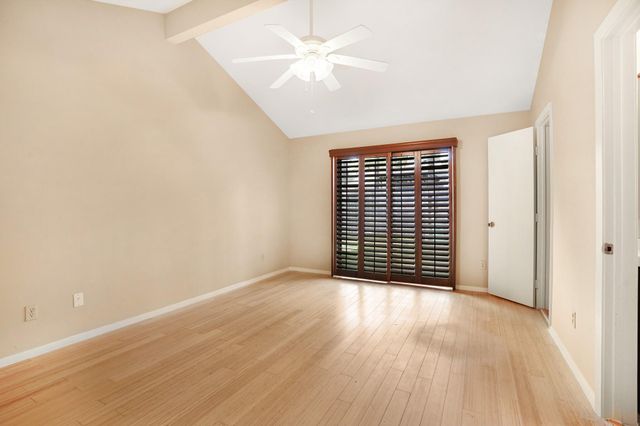 3203 Silver Falls Drive, Houston, TX 77339