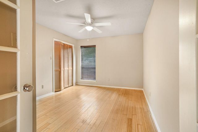 3203 Silver Falls Drive, Houston, TX 77339