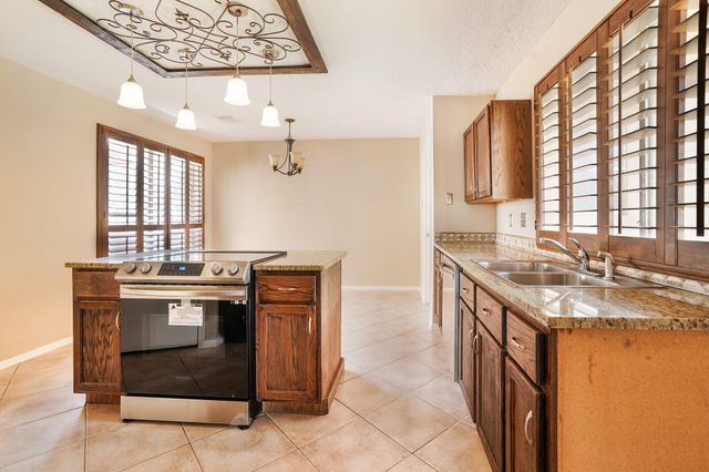 3203 Silver Falls Drive, Houston, TX 77339