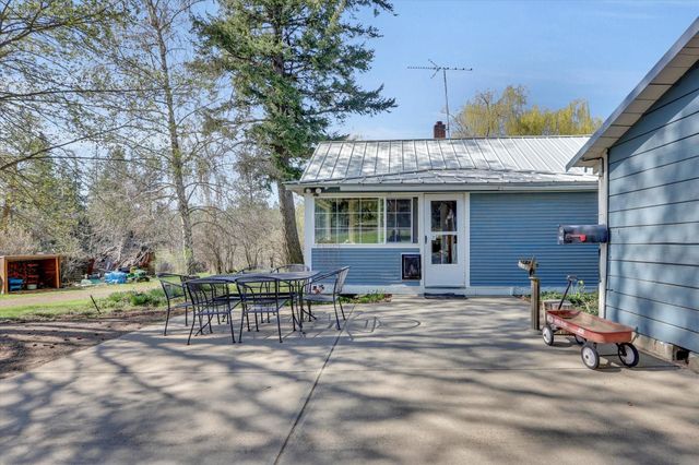 16812 W BIG SKY Ln, Nine Mile Falls, WA 99026