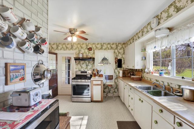16812 W BIG SKY Ln, Nine Mile Falls, WA 99026
