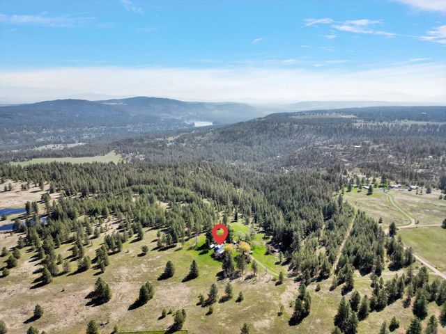 16812 W BIG SKY Ln, Nine Mile Falls, WA 99026