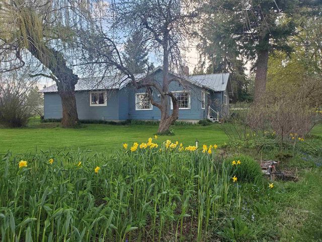 16812 W BIG SKY Ln, Nine Mile Falls, WA 99026