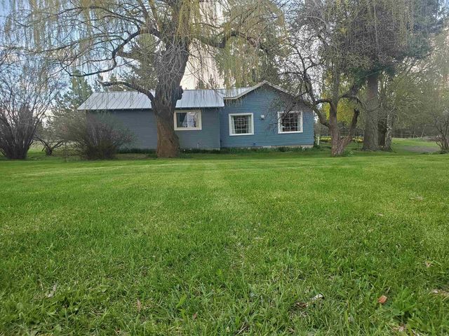 16812 W BIG SKY Ln, Nine Mile Falls, WA 99026