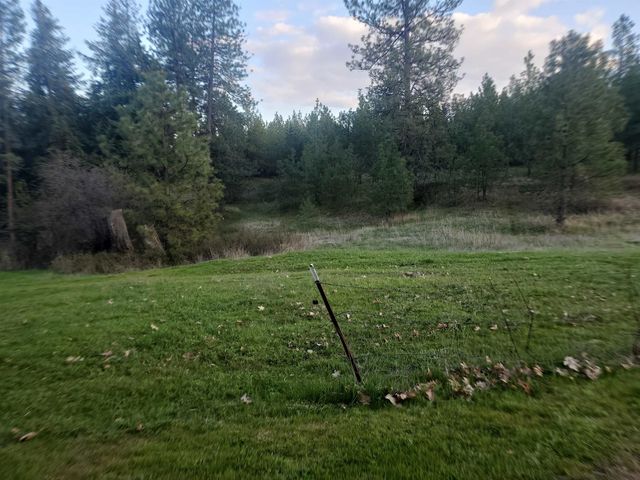 16812 W BIG SKY Ln, Nine Mile Falls, WA 99026