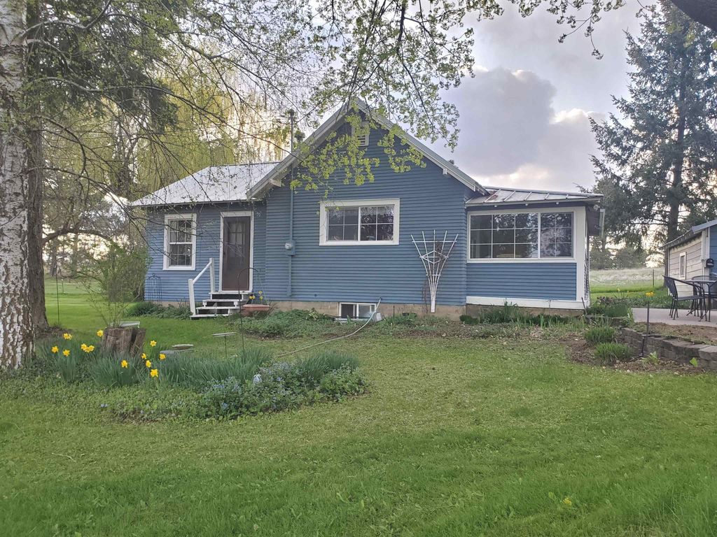 16812 W BIG SKY Ln, Nine Mile Falls, WA 99026