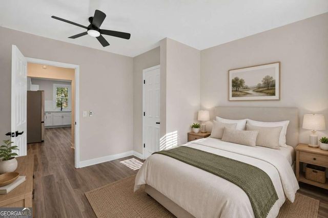 16 Berry Avenue, Newnan, GA 30263