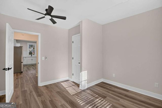 16 Berry Avenue, Newnan, GA 30263