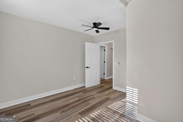 16 Berry Avenue, Newnan, GA 30263