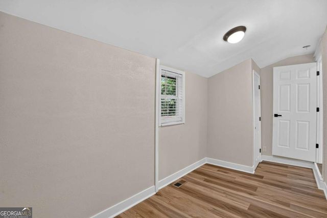 16 Berry Avenue, Newnan, GA 30263