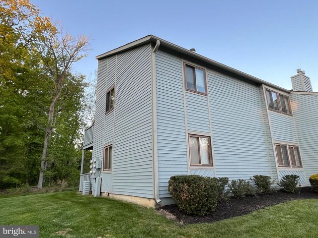 1909 WOODHOLLOW DR, Marlton, NJ 08053