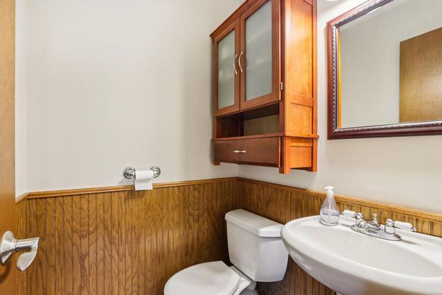 9959 W Conrad STREET, Milwaukee, WI 53228