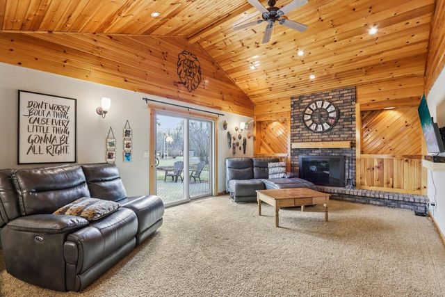 9959 W Conrad STREET, Milwaukee, WI 53228