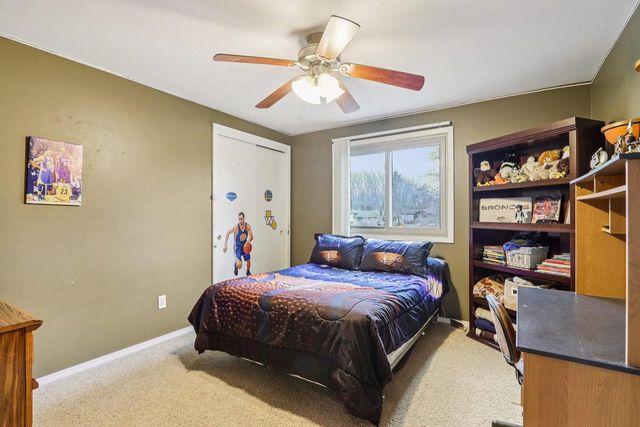 9959 W Conrad STREET, Milwaukee, WI 53228