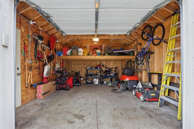 9959 W Conrad STREET, Milwaukee, WI 53228