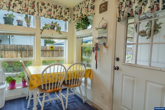 1000 S McKern Ct 125, Newberg, OR 97132
