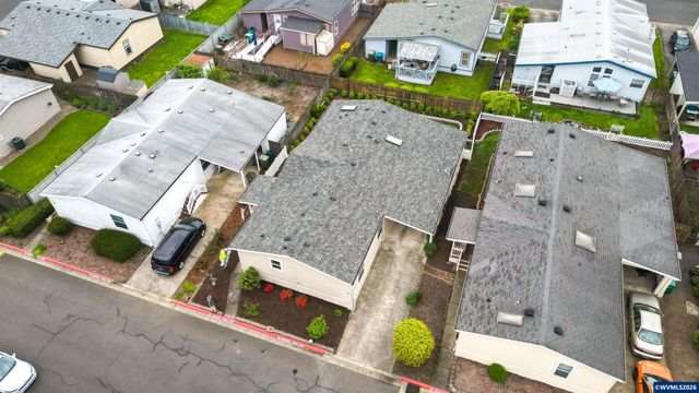 1000 S McKern Ct 125, Newberg, OR 97132