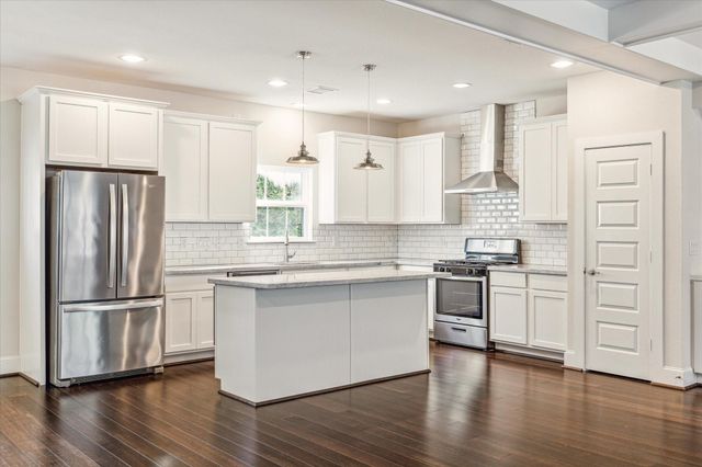 4612 Chartres Street, Houston, TX 77004