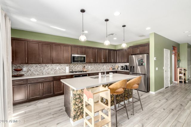 12117 W LEVI Drive, Avondale, AZ 85323