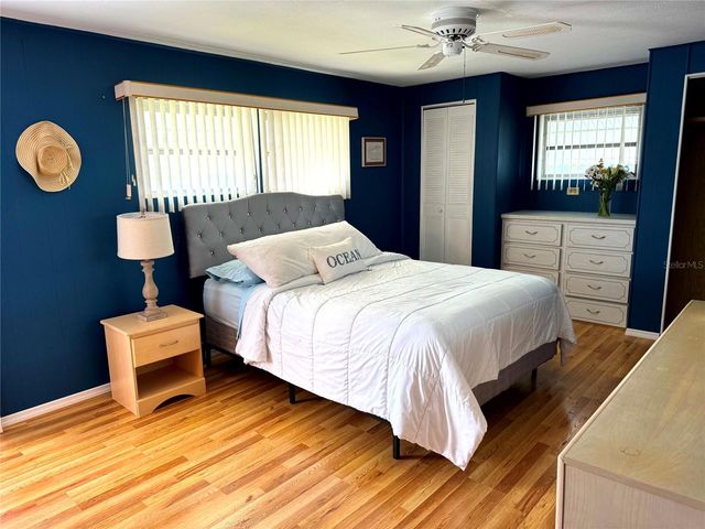 5740 HYACINTH ROAD, Venice, FL 34293