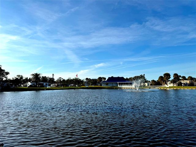 5740 HYACINTH ROAD, Venice, FL 34293