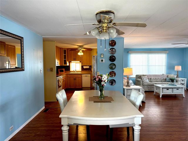 5740 HYACINTH ROAD, Venice, FL 34293