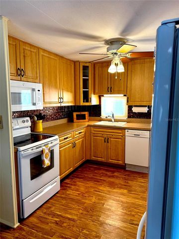 5740 HYACINTH ROAD, Venice, FL 34293