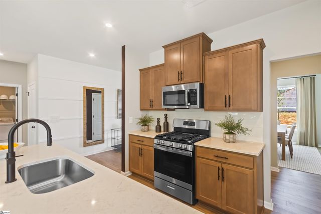 509 Rumson Lane, Fountain Inn, SC 29644
