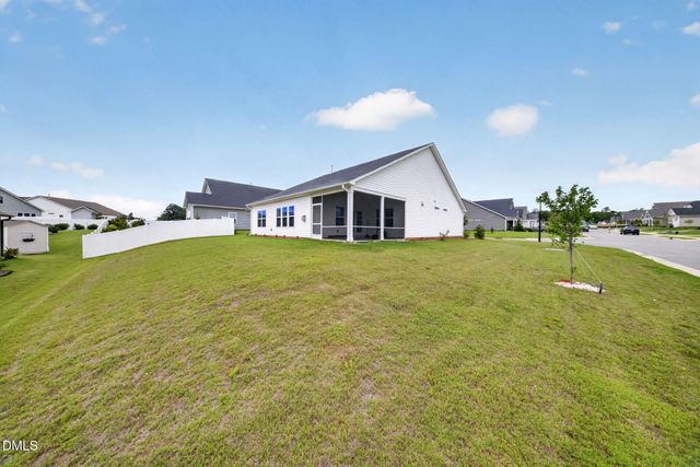44 Heartleaf Square, Youngsville, NC 27596