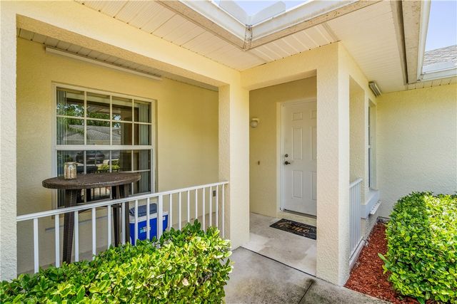 134 Maggie Way, Sebastian, FL 32958