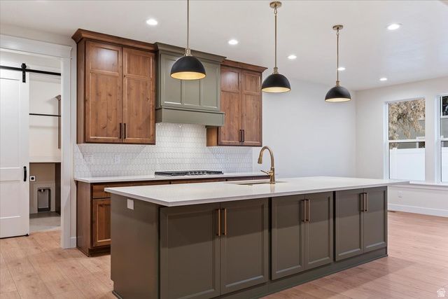 1204 N 1875 E, Layton, UT 84040