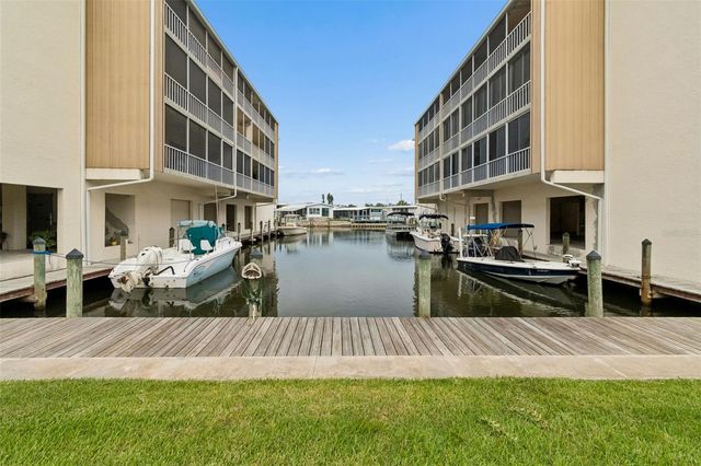 1714 69TH AVENUE W C401, Bradenton, FL 34207