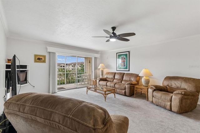 1714 69TH AVENUE W C401, Bradenton, FL 34207