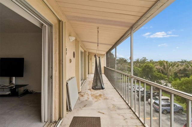 1714 69TH AVENUE W C401, Bradenton, FL 34207