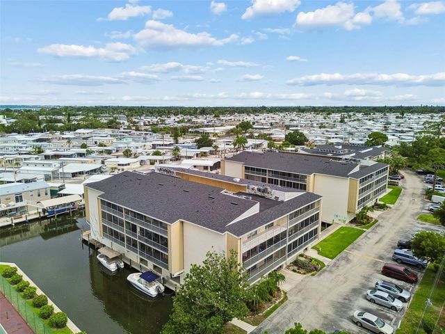 1714 69TH AVENUE W C401, Bradenton, FL 34207
