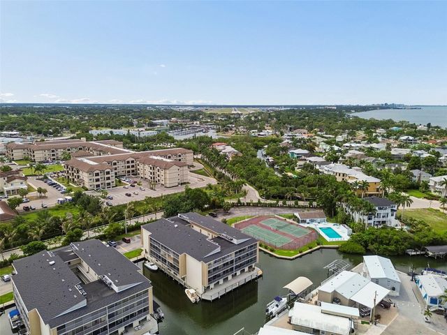 1714 69TH AVENUE W C401, Bradenton, FL 34207