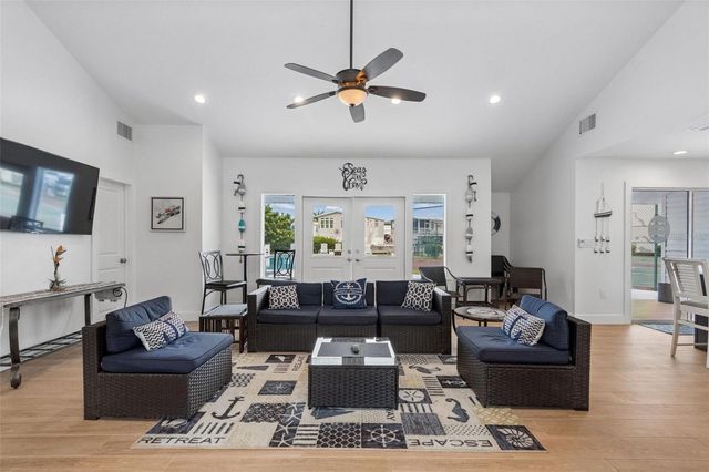 1714 69TH AVENUE W C401, Bradenton, FL 34207